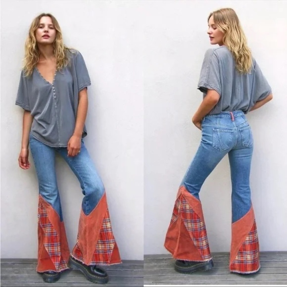 NWT Free People Float on Flare Jeans- size 26 -So So Seriously cute…🎁💯🐿️